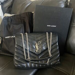 Authentic Saint Laurent YSL Black Chevron Quilted Leather Chain Bag – Excellent